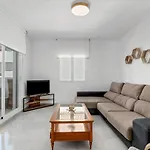 Family Beach Apartment With Pool